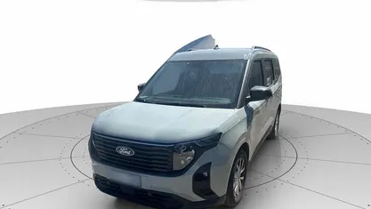 Usata Ford Tourneo Courier Titanium 125 CV (91 kW) 2025 Grigio Monovolume
