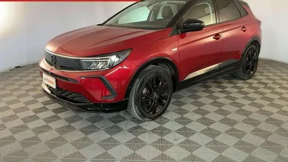 Usata Opel Grandland X GS Line 131 CV (96 kW) 2022 Rosso SUV
