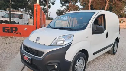 Usata Fiat Fiorino 80 CV (58 kW) 2018 Bianco Monovolume
