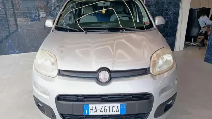 Usata Fiat Panda Lounge 69 CV (50 kW) 2013 Argento Utilitaria