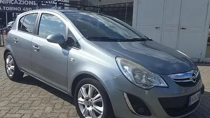 Begagnad Opel Corsa 86 HK (63 kW) 2012 Halvkombi