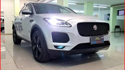 Argento Usata 2019 Jaguar E-Pace S SUV | 19.800 € (Ottimo prezzo)