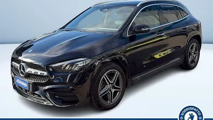 Usata Mercedes GLA180 Advanced Plus 115 CV (84 kW) 2025 Nero SUV
