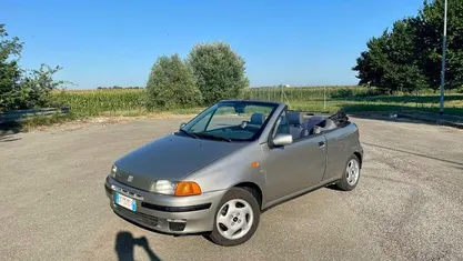 Usata Fiat Punto Cabriolet 60 CV (44 kW) 2001 Grigio Cabrio