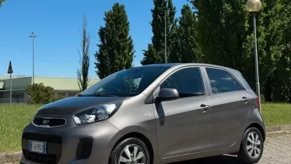 Usata Kia Picanto 67 CV (49 kW) 2017 Argento Utilitaria
