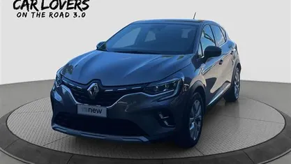 Grigio scuro Usata 2022 Renault Captur Intens SUV | 15.990 € (Buon prezzo)