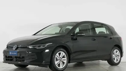 Usata VW Golf VIII 115 CV (84 kW) 2025