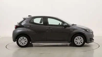 Usata Toyota Yaris Hybrid Business Edition 116 CV (85 kW) 2020 Utilitaria