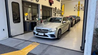 Usata 2019 Mercedes C220 Premium Berlina | 33.500 € (Molto cara)
