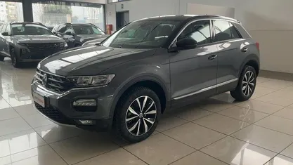 Usata VW T-Roc Style 150 CV (110 kW) 2020 Grigio SUV