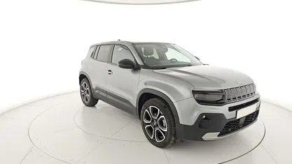 Usata Jeep Avenger Summit 101 CV (74 kW) 2025 Grigio scuro SUV