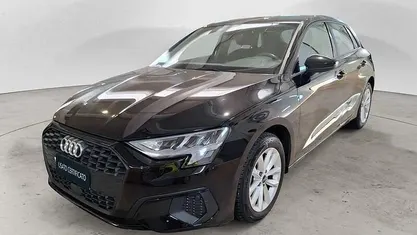 Begagnad Audi A3 Sport 116 HK (85 kW) 2020 Svart Sedan
