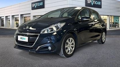 Begagnad Peugeot 208 Signature Sky 83 HK (61 kW) 2018 Grå Halvkombi