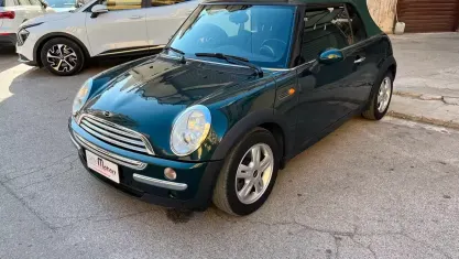 Usata Mini Cooper Cabriolet 116 CV (85 kW) 2006 Verde Cabrio
