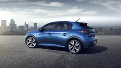 Grigio artense Nuova 2025 Peugeot 208 Allure Due volumi | 19.990 € (Buon prezzo)