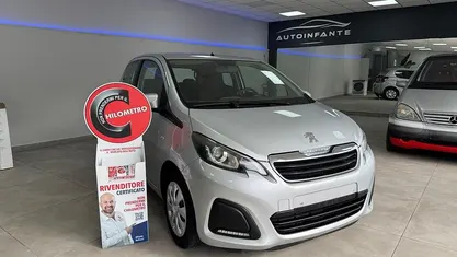 Usata Peugeot 108 Active 69 CV (50 kW) 2016 Argento Berlina