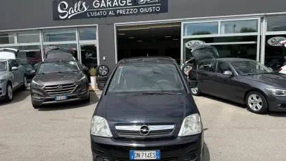 Usata Opel Meriva 75 CV (55 kW) 2008 Bluazzurro Monovolume