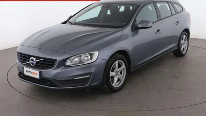 Usata Volvo V60 Kinetic 150 CV (110 kW) 2018 Station wagon