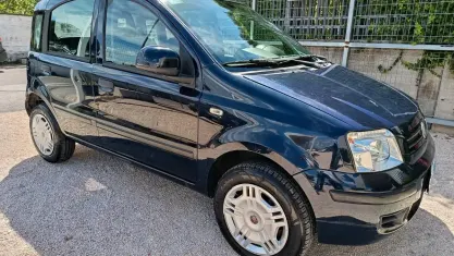 Usata Fiat Panda Classica 80 CV (58 kW) 2012 Blu Utilitaria