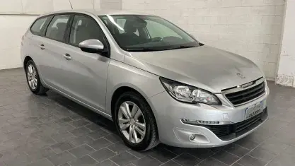 Usata Peugeot 308 Business-Line 116 CV (85 kW) 2015 Grigio Station wagon