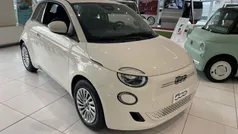 Bianco Nuova 2024 Fiat 500e Action Tre volumi | 19.000 € (Ottimo prezzo)
