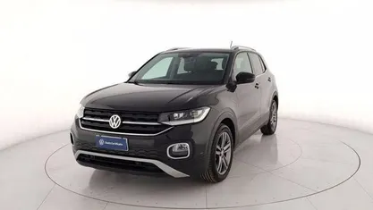 Grigio metallizzato Usata 2020 VW T-Cross Advance SUV | 16.800 € (Buon prezzo)