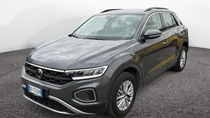 Usata 2023 VW T-Roc Life SUV | 27.900 € (Buon prezzo)