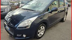 Blu Usata 2014 Peugeot 5008 Business-Line Monovolume | 6990 € (Buon prezzo)