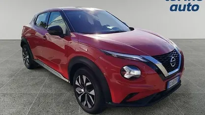 Usata Nissan Juke Acenta 114 CV (83 kW) 2021 Rosso SUV