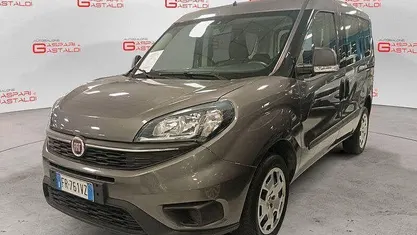 Usata 2018 Fiat Doblò Easy Monovolume | 15.800 € (Cara)