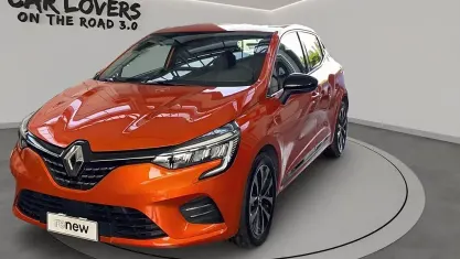 Occasion Renault Clio V Techno 145 ch (106 kW) 2023 Orange Citadine