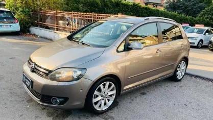 Usata VW Golf Plus Cross Comfortline 140 CV (102 kW) 2009 Marrone Berlina