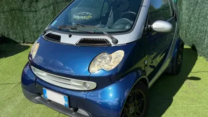 Usata Smart ForTwo Cabrio 41 CV (30 kW) 2003 Bluazzurro Cabrio