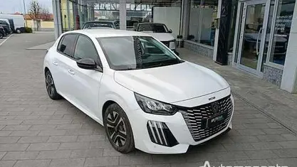 Usata Peugeot 208 Allure 101 CV (74 kW) 2024 Bianco banquisa Utilitaria