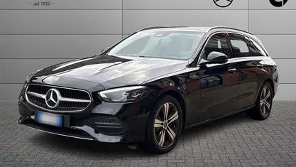 Usata Mercedes C200 Advanced 163 CV (119 kW) 2025 Nero Station wagon