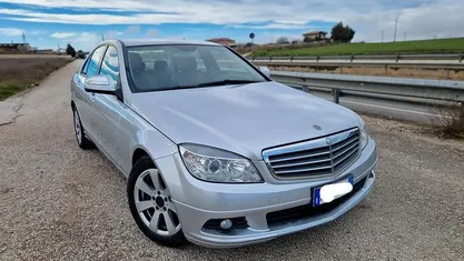 Usata 2009 Mercedes C200 Berlina | 6999 € (Buon prezzo)