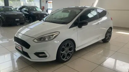 Usata Ford Fiesta ST-Line 100 CV (73 kW) 2019 Bianco Utilitaria