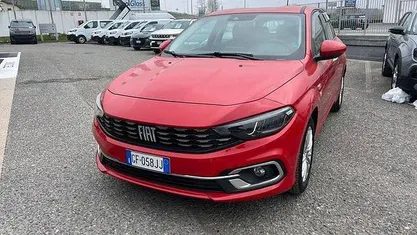 Usata Fiat Tipo Business 131 CV (96 kW) 2021 Rosso Station wagon