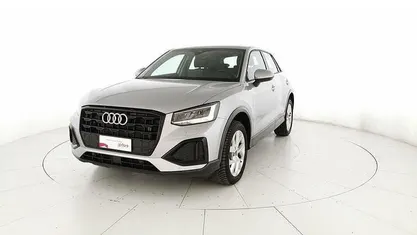 Begagnad Audi Q2 Advanced 150 HK (110 kW) 2025 Grå SUV