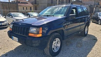 Usata Jeep Cherokee Sport 116 CV (85 kW) 1998 Blu SUV