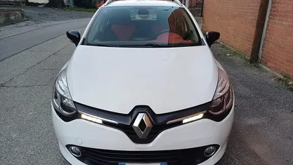 Usata 2014 Renault Clio GrandTour Station wagon | 5790 € (Buon prezzo)