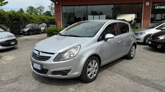 Usata 2010 Opel Corsa Edition Tre volumi | 4200 € (Buon prezzo)