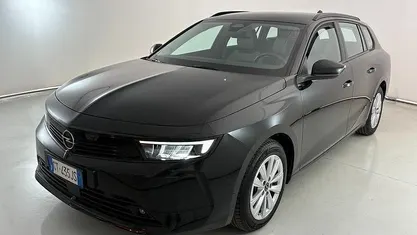 Usata Opel Astra Edition 131 CV (96 kW) 2024 Station wagon