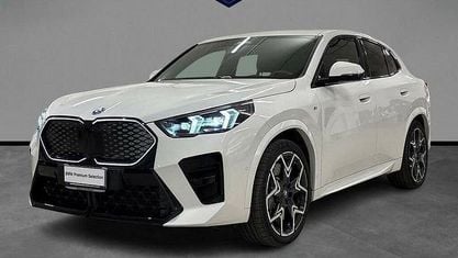 Usata BMW iX2 M Sport 279 kW (380 CV) 2024 Bianco SUV