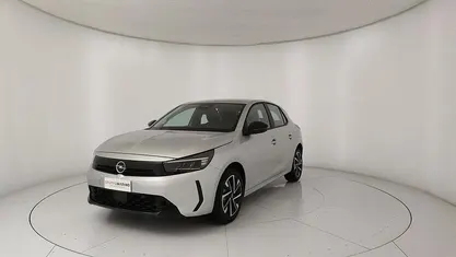 Argento Nuova 2025 Opel Corsa Edition Due volumi | 17.300 € (Buon prezzo)