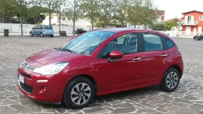 Usata Citroën C3 Exclusive 68 CV (50 kW) 2014 Rosso Berlina