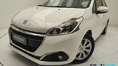 Bianco Usata 2016 Peugeot 208 Due volumi | 5726 € (Ottimo prezzo)