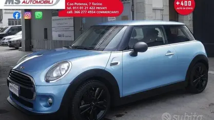 Usata Mini ONE 102 CV (75 kW) 2018 Azzurro Utilitaria