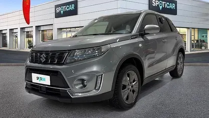 Grigio Usata 2021 Suzuki Vitara Cool SUV | 13.150 € (Super prezzo)