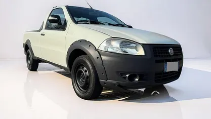 Usata Fiat Strada 95 CV (69 kW) 2012 Pick-up